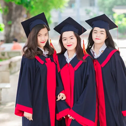 Lễ phục tốt nghiệp tím