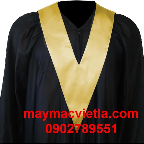 Lễ phục tốt nghiệp vàng