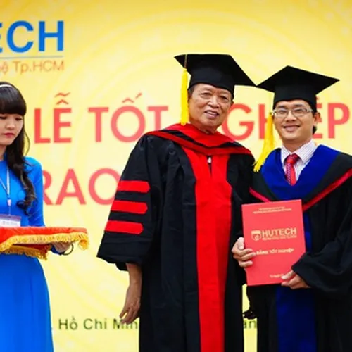 XƯỞNG MAY ÁO THẠC SĨ TIẾN SĨ TẠI QUẬN 2