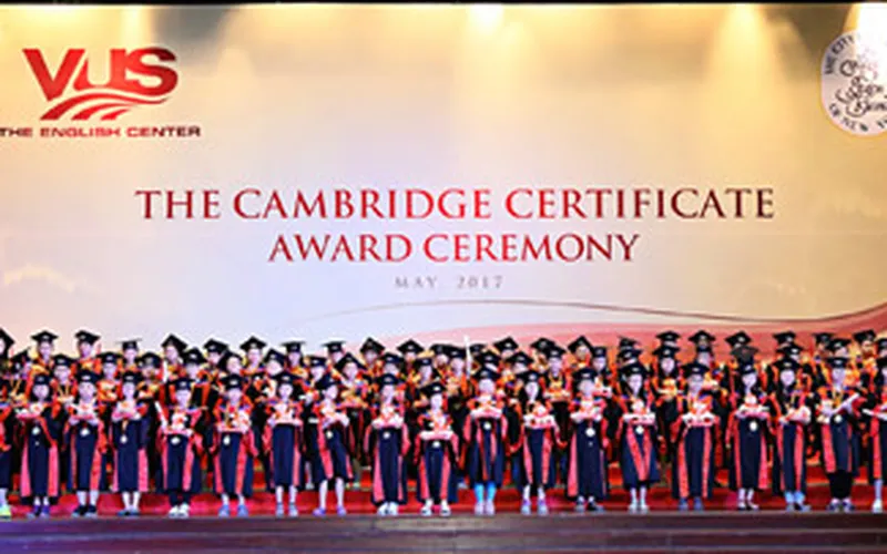 1.678 học viên VUS nhận chứng chỉ quốc tế Cambridge