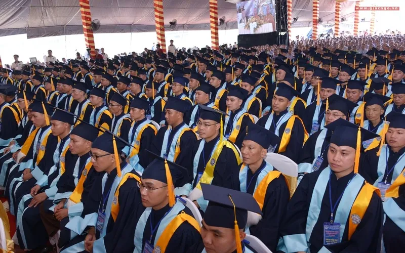 Lễ trao văn bằng tốt nghiệp cử nhân Phật học 2018