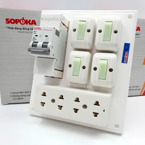 Bảng Điện 4 Công Tắc 4 Lỗ Cắm MCB 32A 4CT1 SOPOKA