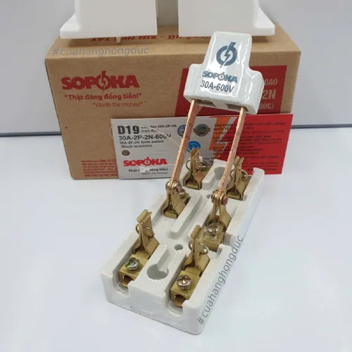 Cầu Dao Đảo Đế Sứ 1 Pha 30A 2P 600V 2N D19 SOPOKA