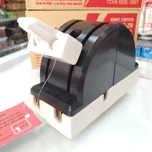 Cầu Dao Đảo Đế Sứ 1 Pha 60A 2P 600V 2N D22 SOPOKA