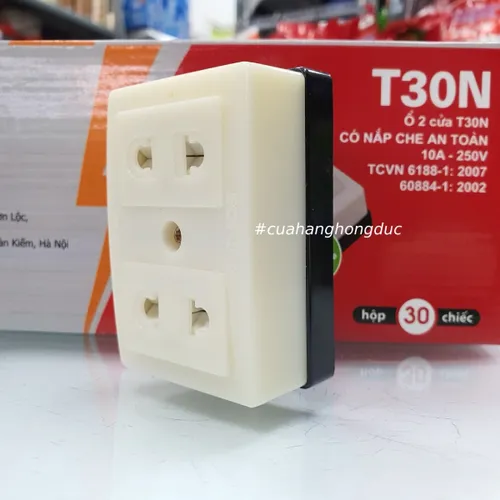 Ổ Cắm Điện 2 Lỗ Gắn Táp Lô Có Màn Che T30N SOPOKA