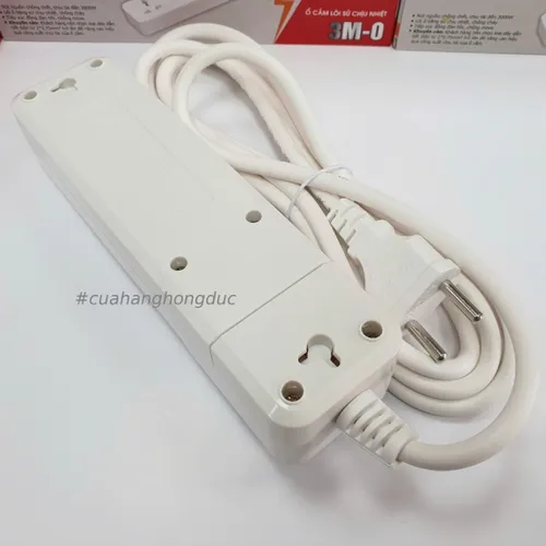 Ổ Cắm Điện 3 Lỗ 2200W Lõi Sứ Có Dây Công Tắc 3M2 SOPOKA
