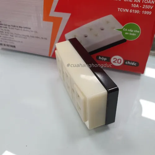 Ổ Cắm Điện 3 Lỗ Gắn Táp Lô Có Màn Che T31N SOPOKA