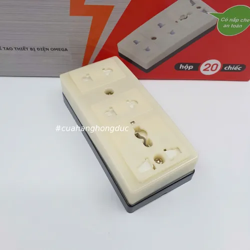 Ổ Cắm Điện 3 Lỗ Gắn Táp Lô Có Màn Che T32N SOPOKA