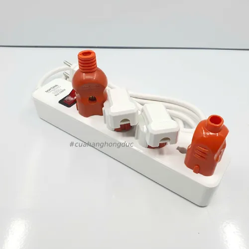 Ổ Cắm Điện 4 Lỗ Chéo 2200W 4A2 SOPOKA