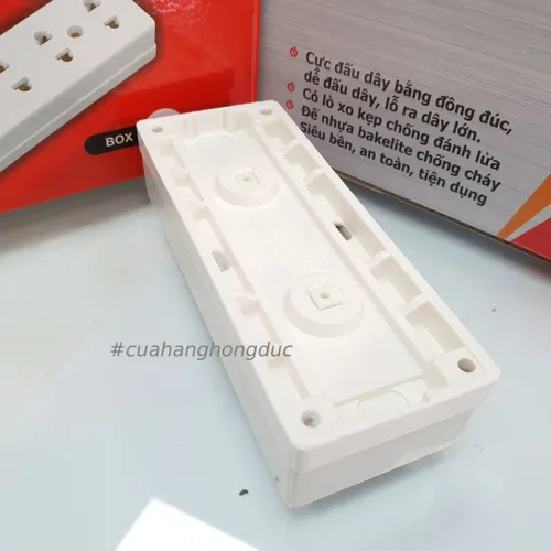 Ổ Cắm Điện 4 Lỗ Gắn Tường Gắn Táp Lô E25 SOPOKA