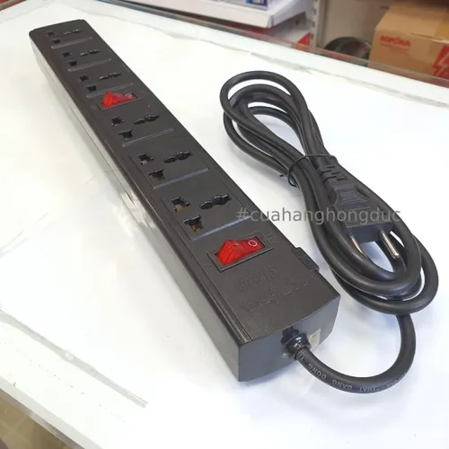 Ổ Cắm Điện 6 Lỗ 3 Chấu 2200W Lõi Sứ Chống Cháy Breaker 6T SOPOKA