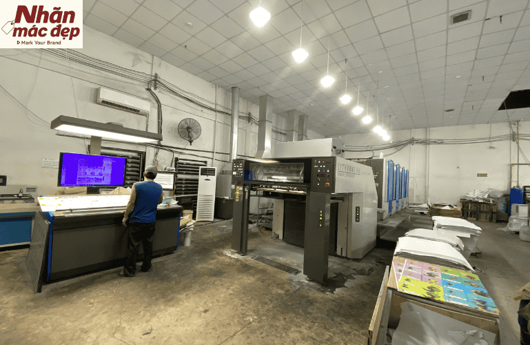 Xưởng sản xuất của Nhãn Mác Đẹp Asia Xưởng sản xuất của Nhãn Mác Đẹp Asia