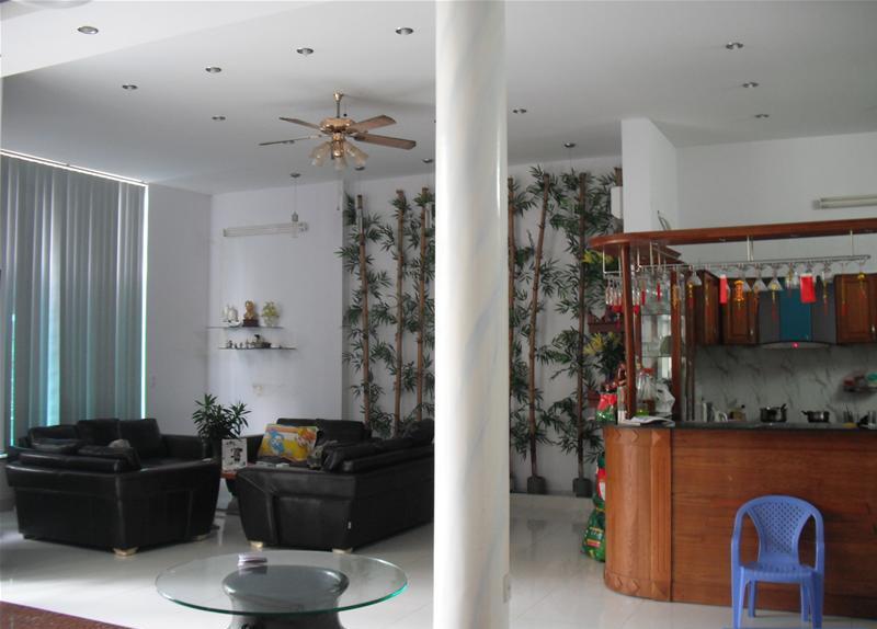 Một góc phòng khách Biệt thự quận 2 đường Lương Định Của