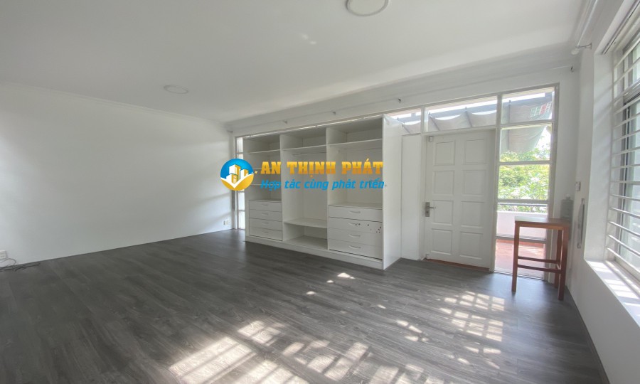 Không gian nhà cho thuê rộng thoáng