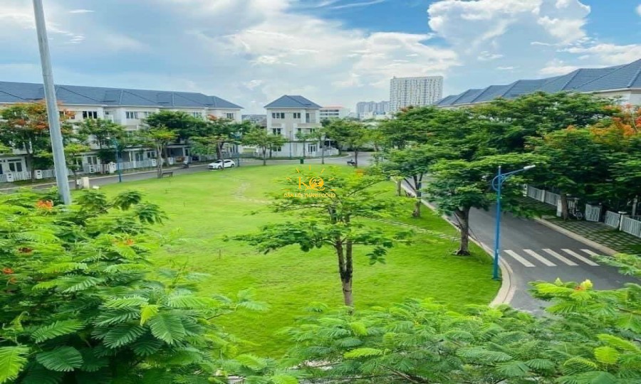 Phòng ngủ rộng thoáng