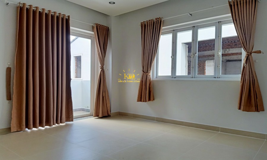 Phòng làm việc rộng rải