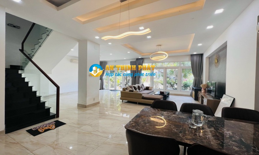 Không gian nhà cho thuê rộng thoáng