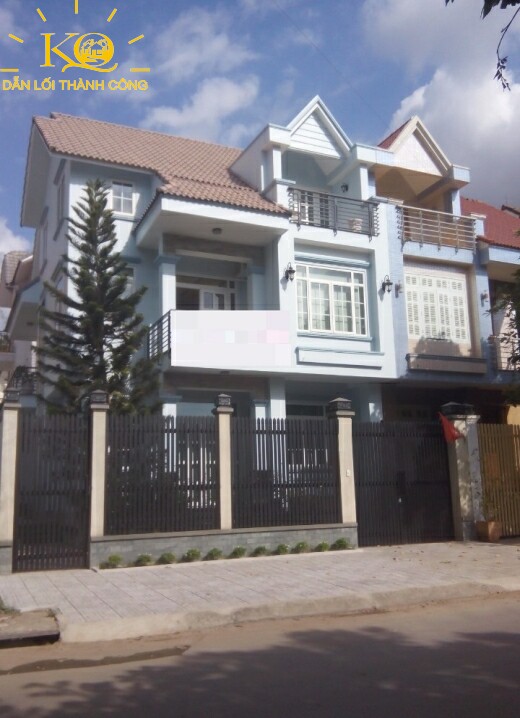 Thiết kế bên ngoài của căn nhà Thiết kế bên ngoài của căn nhà