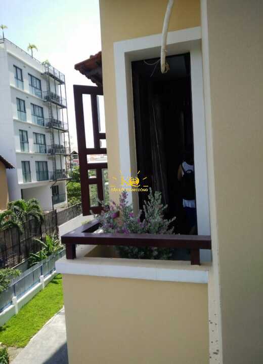 Một góc ban công. Một góc ban công.