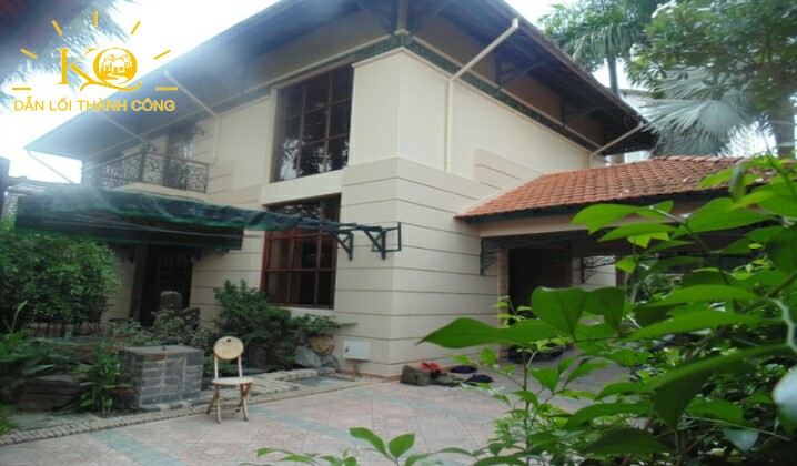 Thiết kế bên ngoài của căn nhà Thiết kế bên ngoài của căn nhà