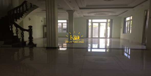 Diện tích trống tầng trệt Diện tích trống tầng trệt