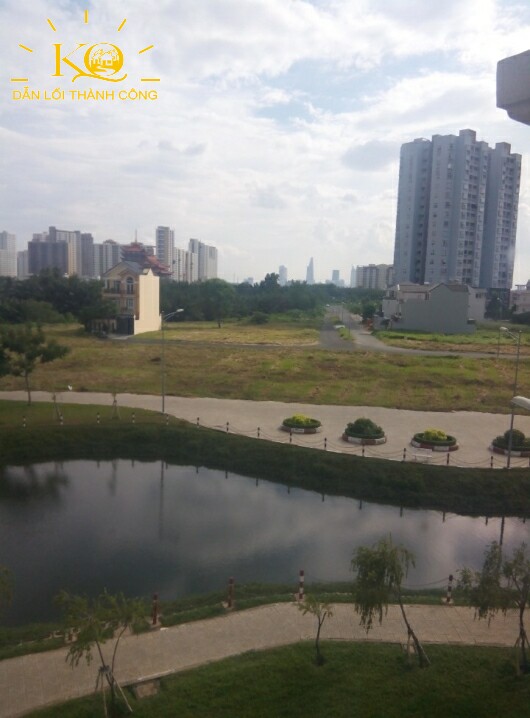 Khu vực xung quanh nhà