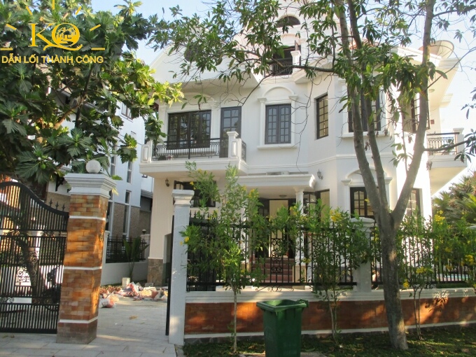 Thiết kế bên ngoài của căn nhà Thiết kế bên ngoài của căn nhà