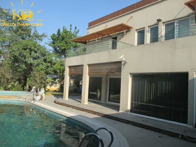 Thiết kế bên ngoài của căn nhà  Thiết kế bên ngoài của căn nhà