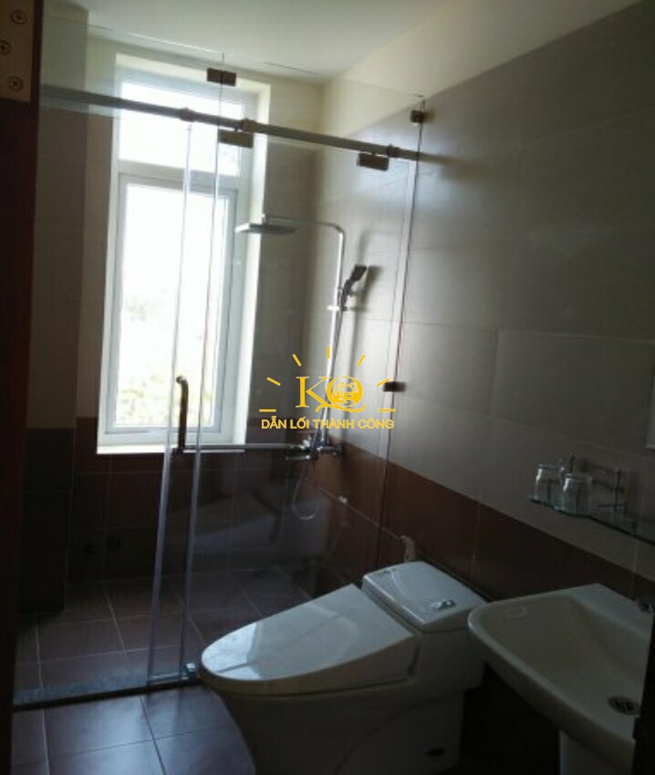 Nhà vệ sinh Nhà vệ sinh