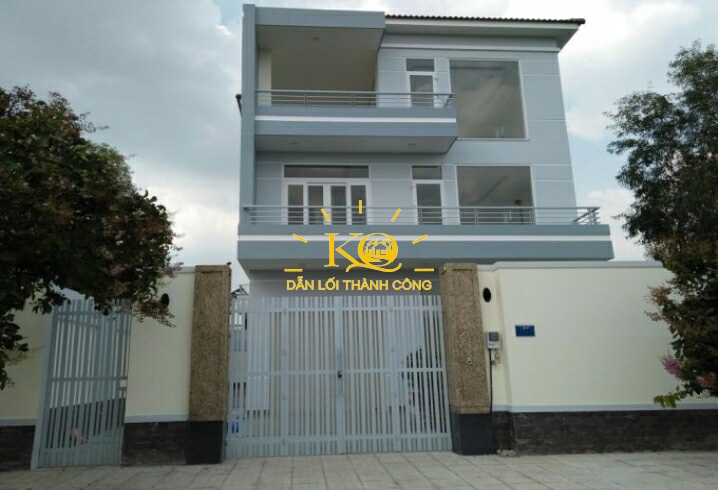 Thiết kế bên ngoài của căn nhà Thiết kế bên ngoài của căn nhà