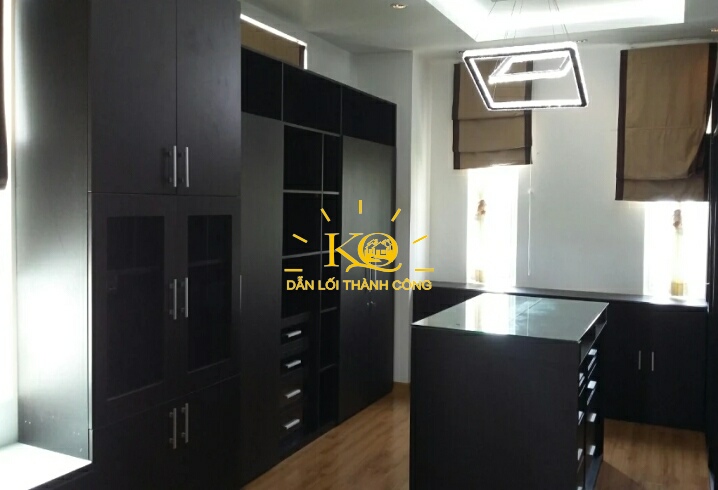 Nhà kho trong nhà Nhà kho trong nhà