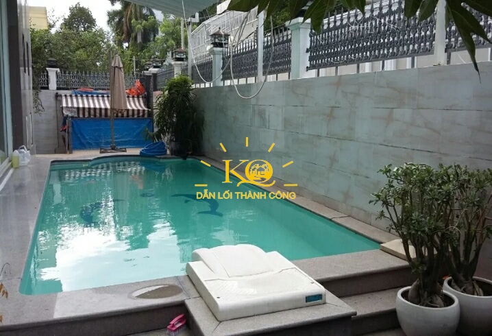 Khuôn viên hồ bơi Khuôn viên hồ bơi