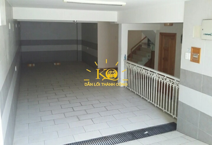 Khu vực để xe trong nhà Khu vực để xe trong nhà