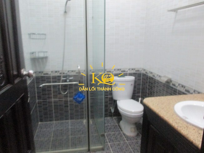 Nhà vệ sinh Nhà vệ sinh