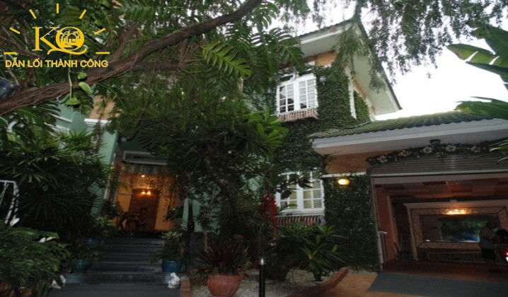 Thiết kế bên ngoài của căn nhà Thiết kế bên ngoài của căn nhà