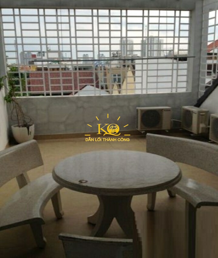 Sân thượng thoáng mát Sân thượng thoáng mát