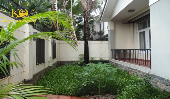 Khuôn viên sân vườn quanh nhà khuôn viên sân vườn quanh nhà