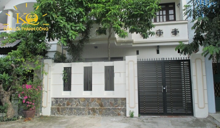 Thiết kế bên ngoài của căn nhà  Thiết kế bên ngoài của căn nhà