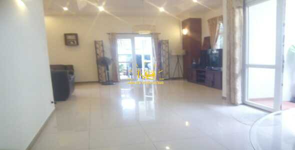 Khu vực bếp và phòng ăn Khu vực bếp và phòng ăn