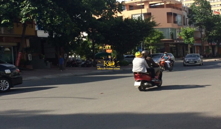 Con đường vào nhà Con đường vào nhà