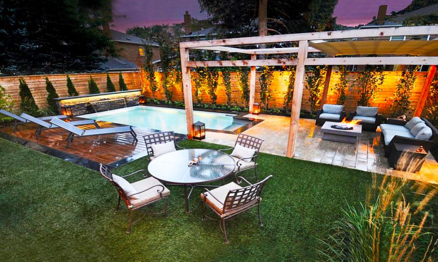 Một bể tắm thư giãn ngoài trời Một bể tắm thư giãn ngoài trời