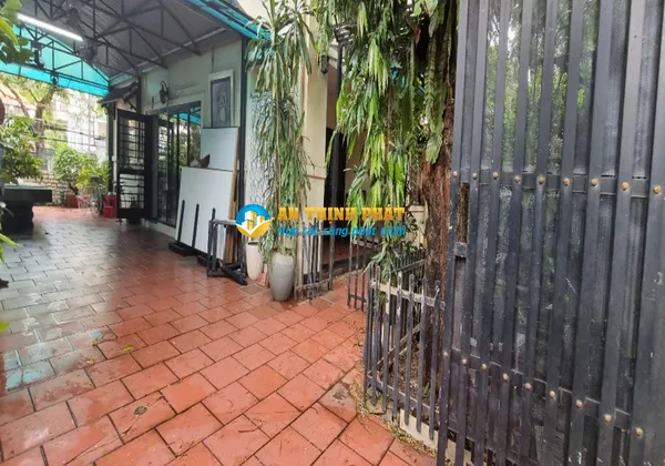 Cho thuê biệt thự kinh doanh mặt tiền đường Nguyễn Văn Hưởng phường Thảo Điền