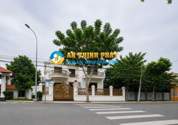 Cho Thuê Biệt Thự 146 Nguyễn Văn Hưởng Phường Thảo Điền
