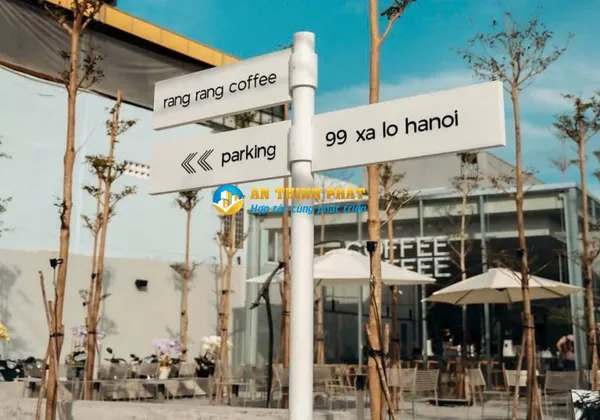 Cho Thuê Biệt Thự 700m Tại Góc Đường Thảo Điền và XLHN - Kinh Doanh Nhà Hàng, Mặt Tiền Đẹp, Chỗ Để Xe Rộng
