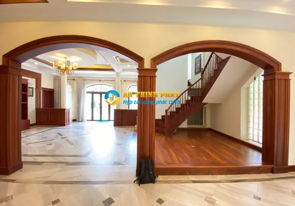 CHO THUÊ BIỆT THỰ CÓ HỒ BƠI SÂN VƯỜN RẤT RỘNG TẠI PHƯỜNG AN PHÚ