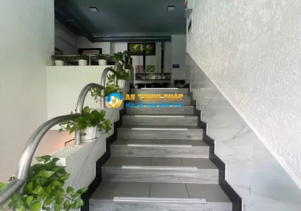 Cho Thuê Biệt Thự kinh doanh nhà hàng góc 2 mặt tiền - 41 Nguyễn Đăng Giai, Thảo Điền