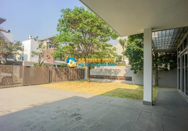 CHO THUÊ BIỆT THỰ  RIVIERA COVE QUẬN 9 GÓC GIÁ RẺ