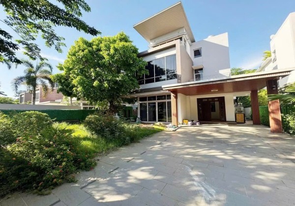 CHO THUÊ BIỆT THỰ  RIVIERA COVE QUẬN 9 GÓC GIÁ RẺ