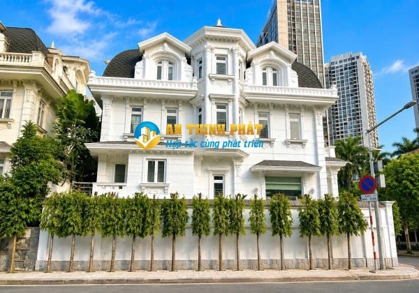 Cho Thuê Villa Góc 2 Mặt Tiền Đường Thảo Điền Vị Trí Kinh Doanh Đẹp