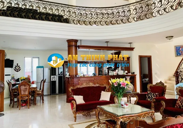 Cho Thuê Biệt Thự Thảo Điền full Nội Thất đẹp - Dọn Vào Ở Ngay